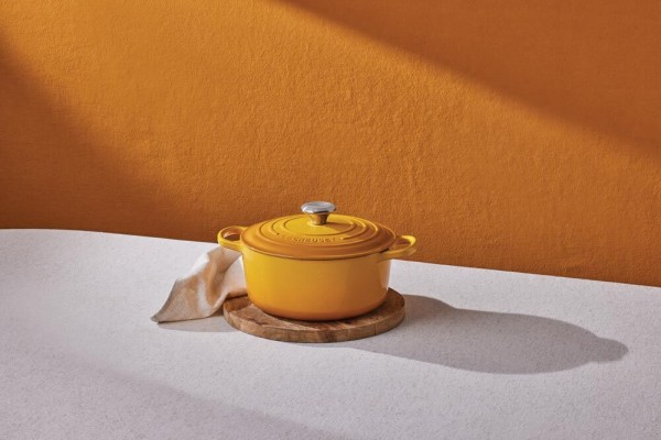 Le Creuset Bräter Signature Rund Gusseisen Nectar Gelb