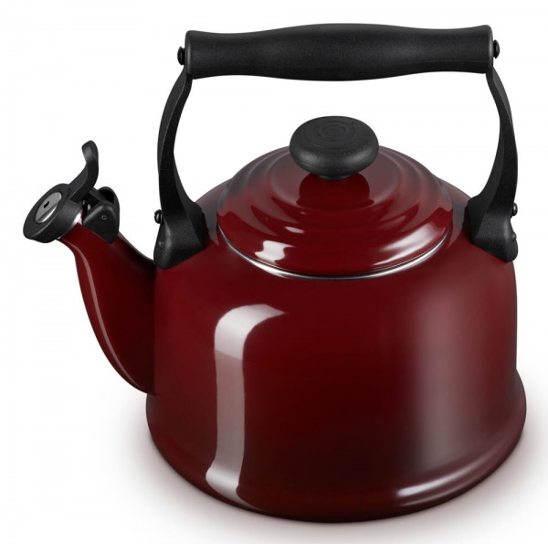 Le Creuset Wasserkessel Tradition Garnet (Rhone) Bordeaux-Rot 2,1L