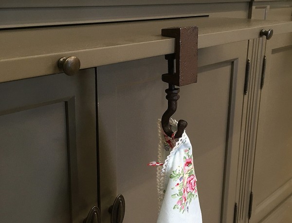 Klemmhaken Befestigungshaken Schraubzwinge mit Haken Gusseisen Braun Antik-Stil