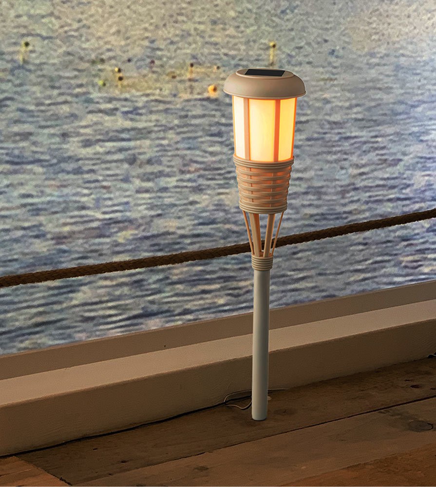 Solar Fackel mit Flammeneffekt Weiß LED Lichtsensor Gartenfackel 61cm