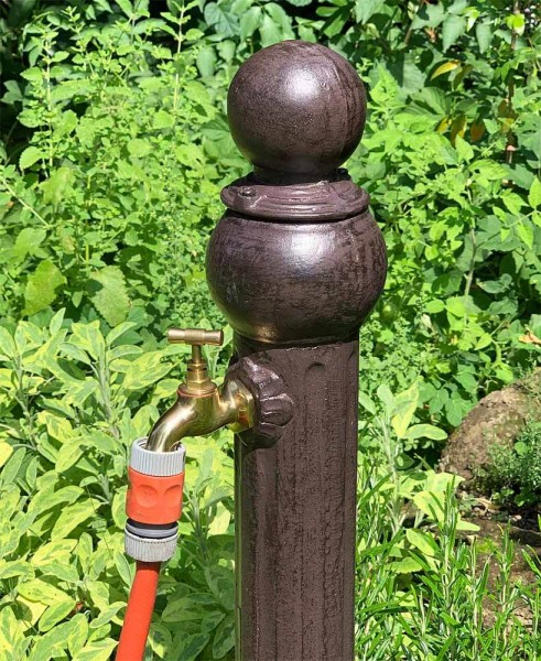 Wasserzapfsäule Wasserzapfstelle für Garten Standbrunnen Antik-Stil Braun 85cm