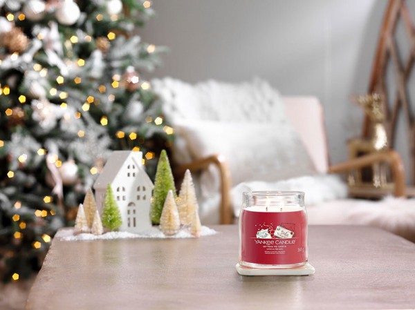 Yankee Candle Duftkerze Signature Letters To Santa 368 g