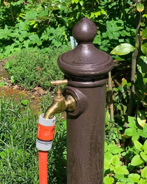Wasserzapfsäule Wasserzapfstelle für Garten Standbrunnen Antik-Stil Braun 80cm