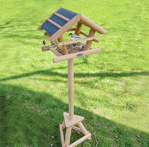 Stand-Vogelhaus Futterstation Holz mit Bitumendach 110cm