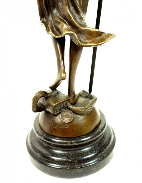 Bronze Skulptur Figur Justitia Göttin der Gerechtigkeit Marmorsockel 41cm