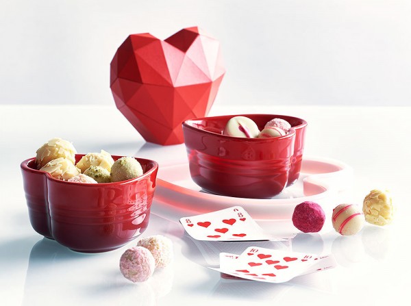 Le Creuset Herzförmchen Steinzeug 2er-Set Kirschrot 10x11cm