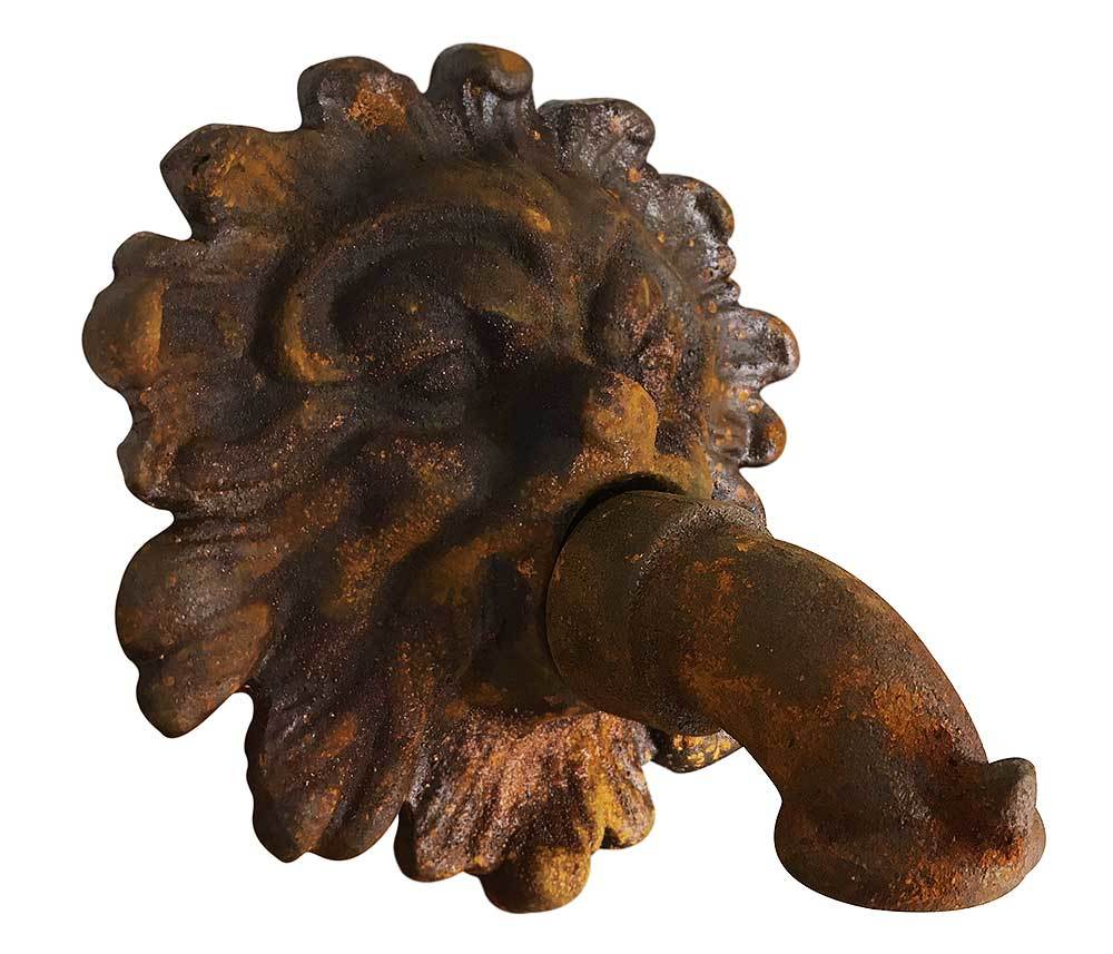 Wasserspeier Brunnenauslauf Löwenkopf Rostig Wandbrunnen Gusseisen