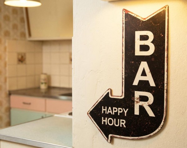 Blechschild BAR Happy Hour Retro Vintage-Deko Wegweiser Antik-Stil 25 x 40 cm