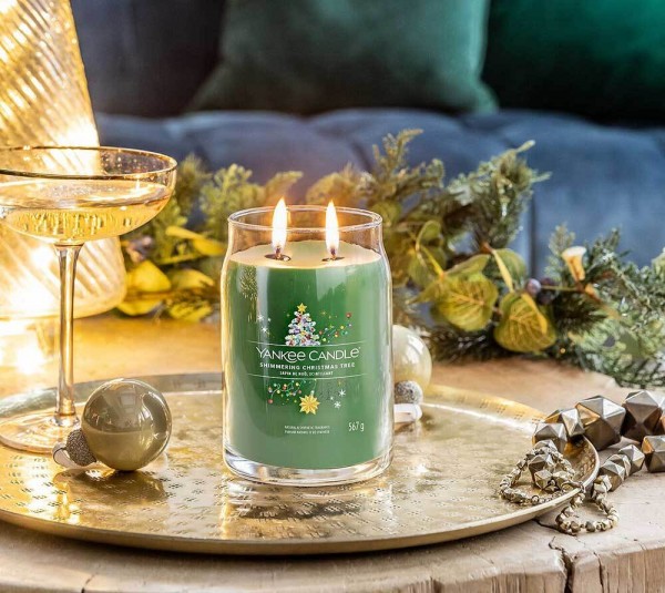 Yankee Candle Duftkerze Signature Shimmering Christmas Tree 567 g